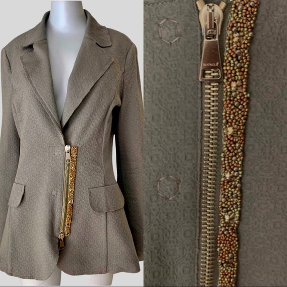 Beatrice .b Italia Jackets & Blazers - BEATRICE .B Made in Italy Embellished Stretch Textured Zip Front Blazer Size 10